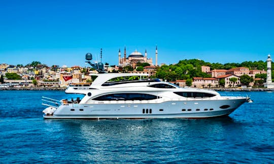 Elegant and Luxury Power Mega Yacht for80 Guests in İstanbul only €600 per hour