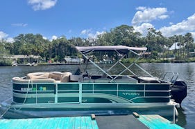 Best priced 24ft LUXURY TriPontoon Boat rental in Southwest Florida
