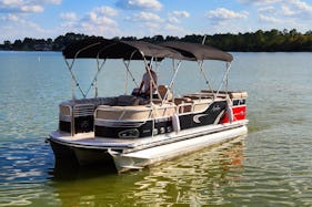 Avalon Tritoon for 12 people available on Lake Conroe in Montgomery, Texas